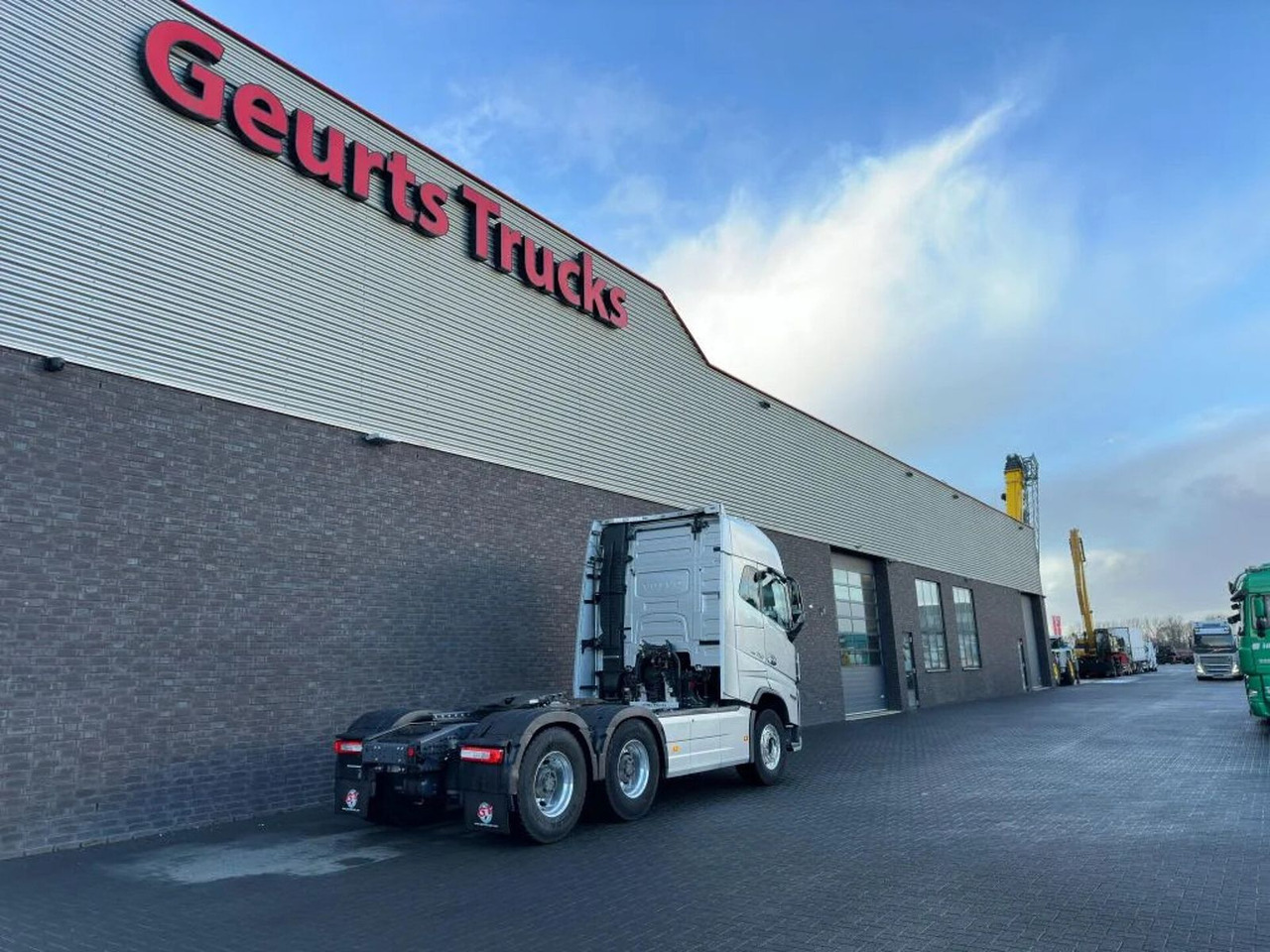Volvo FH 16.750 6X4 TREKKER/TRACTOR/SZM EURO 6 HYDRAUL - Dragbil: bild 5 Volvo FH 16.750 6X4 TREKKER/TRACTOR/SZM EURO 6 HYDRAUL - Dragbil: bild 5