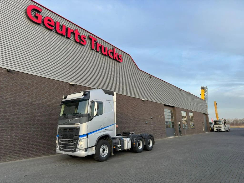 Volvo FH 460 6X4 TREKKER/TRACTOR/SZM EURO 6 HYDRAULIC - Dragbil: bild 2 Volvo FH 460 6X4 TREKKER/TRACTOR/SZM EURO 6 HYDRAULIC - Dragbil: bild 2