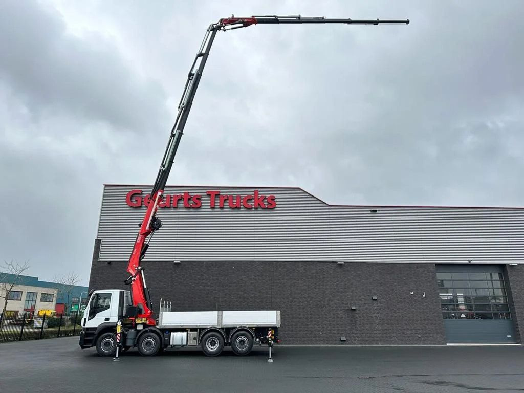Iveco Stralis 480 X-WAY 8X2 + FASSI 545RA.2.26 + JIB L - Kranbil, Flakbil: bild 4 Iveco Stralis 480 X-WAY 8X2 + FASSI 545RA.2.26 + JIB L - Kranbil, Flakbil: bild 4