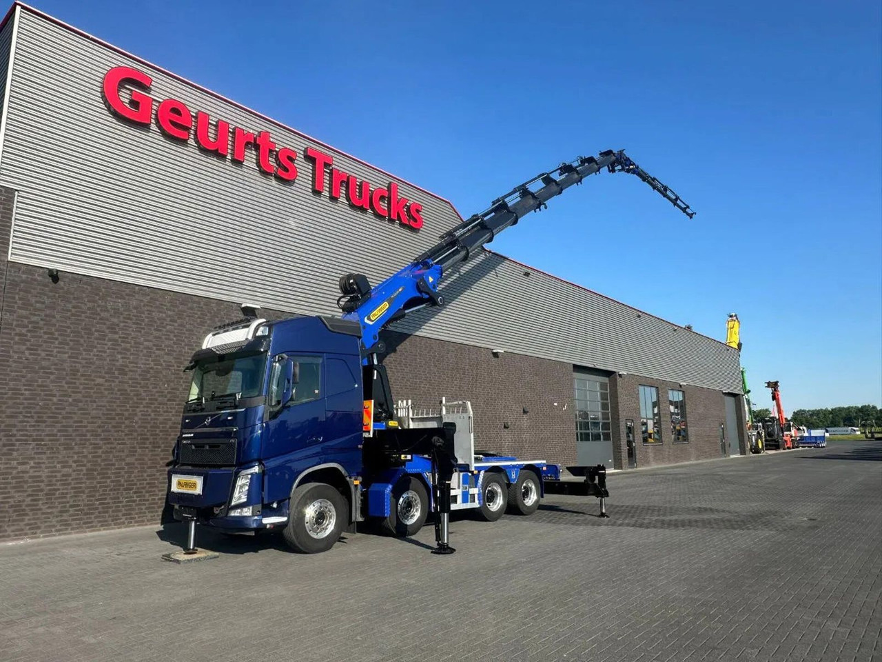 Volvo FH 540 8X4 TREKKER / BAKWAGEN MET PALFINGER PK13 - Kranbil: bild 2 Volvo FH 540 8X4 TREKKER / BAKWAGEN MET PALFINGER PK13 - Kranbil: bild 2