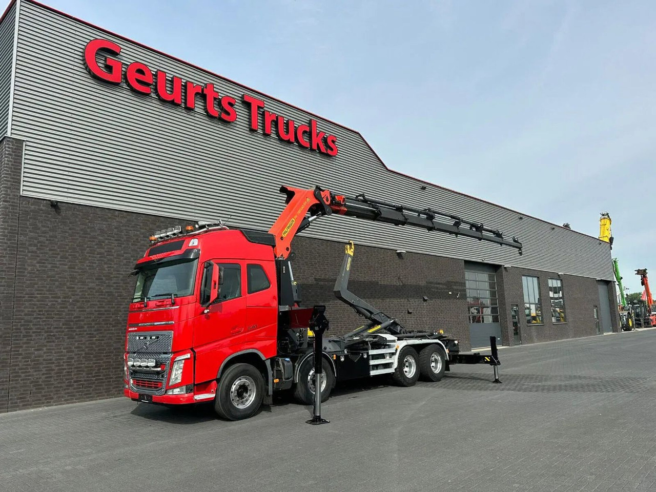 Volvo FH 540 8X4F R PK78002-SH KRAAN / KRAN / CRANE + - Lastväxlare lastbil, Kranbil: bild 2 Volvo FH 540 8X4F R PK78002-SH KRAAN / KRAN / CRANE + - Lastväxlare lastbil, Kranbil: bild 2