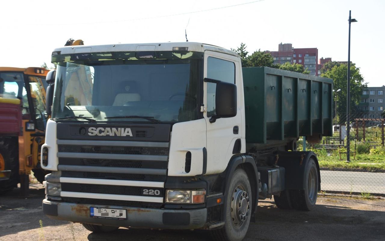 SCANIA P94 220 - Tippbil lastbil: bild 1 SCANIA P94 220 - Tippbil lastbil: bild 1