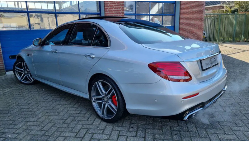Mercedes-Benz E-Klasse 63 S, 4 Matic AMG..... Premium plus. - Sedan: bild 4 Mercedes-Benz E-Klasse 63 S, 4 Matic AMG..... Premium plus. - Sedan: bild 4