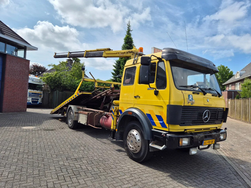 Mercedes-Benz SK 1420 afzetbak.kraan.lier. Bergingswagen - Bärgningsbil: bild 1 Mercedes-Benz SK 1420 afzetbak.kraan.lier. Bergingswagen - Bärgningsbil: bild 1