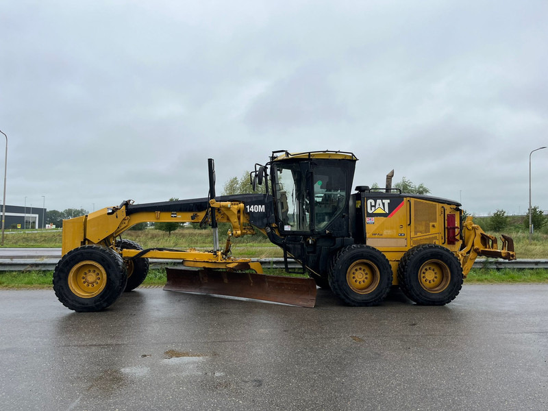 Caterpillar 140M - Väghyvel: bild 1 Caterpillar 140M - Väghyvel: bild 1