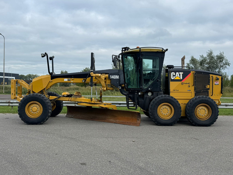 Caterpillar 140M - Väghyvel: bild 1 Caterpillar 140M - Väghyvel: bild 1