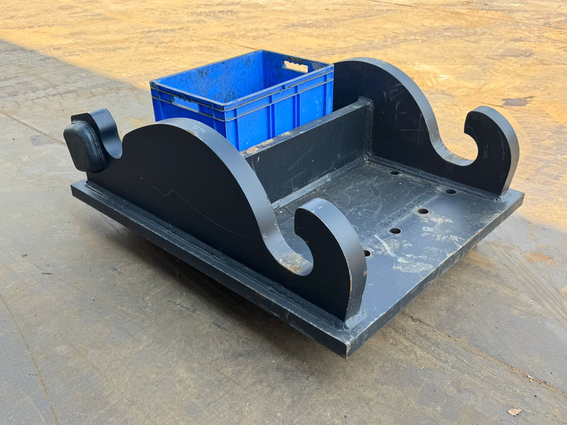 Caterpillar Caterpillar Plate CW70 - Redskapsfäste: bild 5 Caterpillar Caterpillar Plate CW70 - Redskapsfäste: bild 5