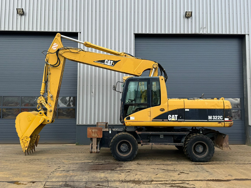Caterpillar M322C - Hydraulic stabilizers / VA Triple boom / CE-certified, - Grävmaskin på däck: bild 5 Caterpillar M322C - Hydraulic stabilizers / VA Triple boom / CE-certified, - Grävmaskin på däck: bild 5