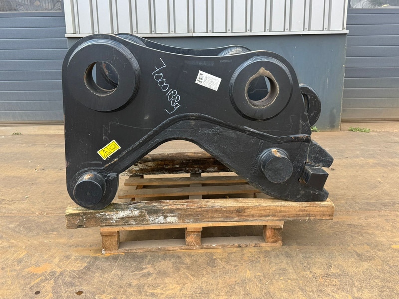 Caterpillar W-70-H.6.N. - Redskapsfäste: bild 1 Caterpillar W-70-H.6.N. - Redskapsfäste: bild 1
