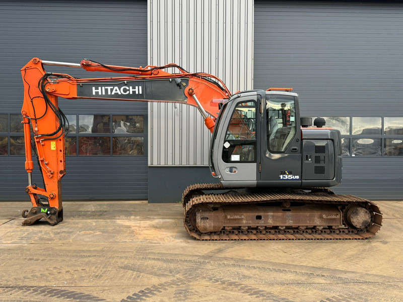 Hitachi ZX135US - Bandgrävare: bild 1 Hitachi ZX135US - Bandgrävare: bild 1