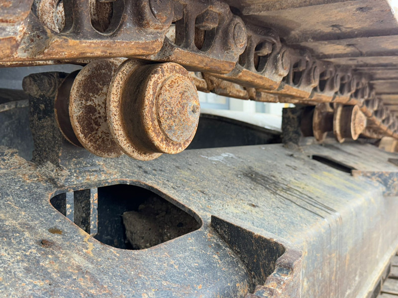 Bandgrävare Komatsu HB215LC-1 HYBRID: bild 14