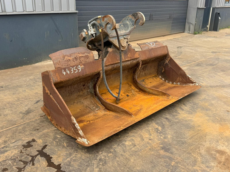Verachtert CW40 NGT-3-2400 Tilting Bucket - Skopa: bild 3 Verachtert CW40 NGT-3-2400 Tilting Bucket - Skopa: bild 3