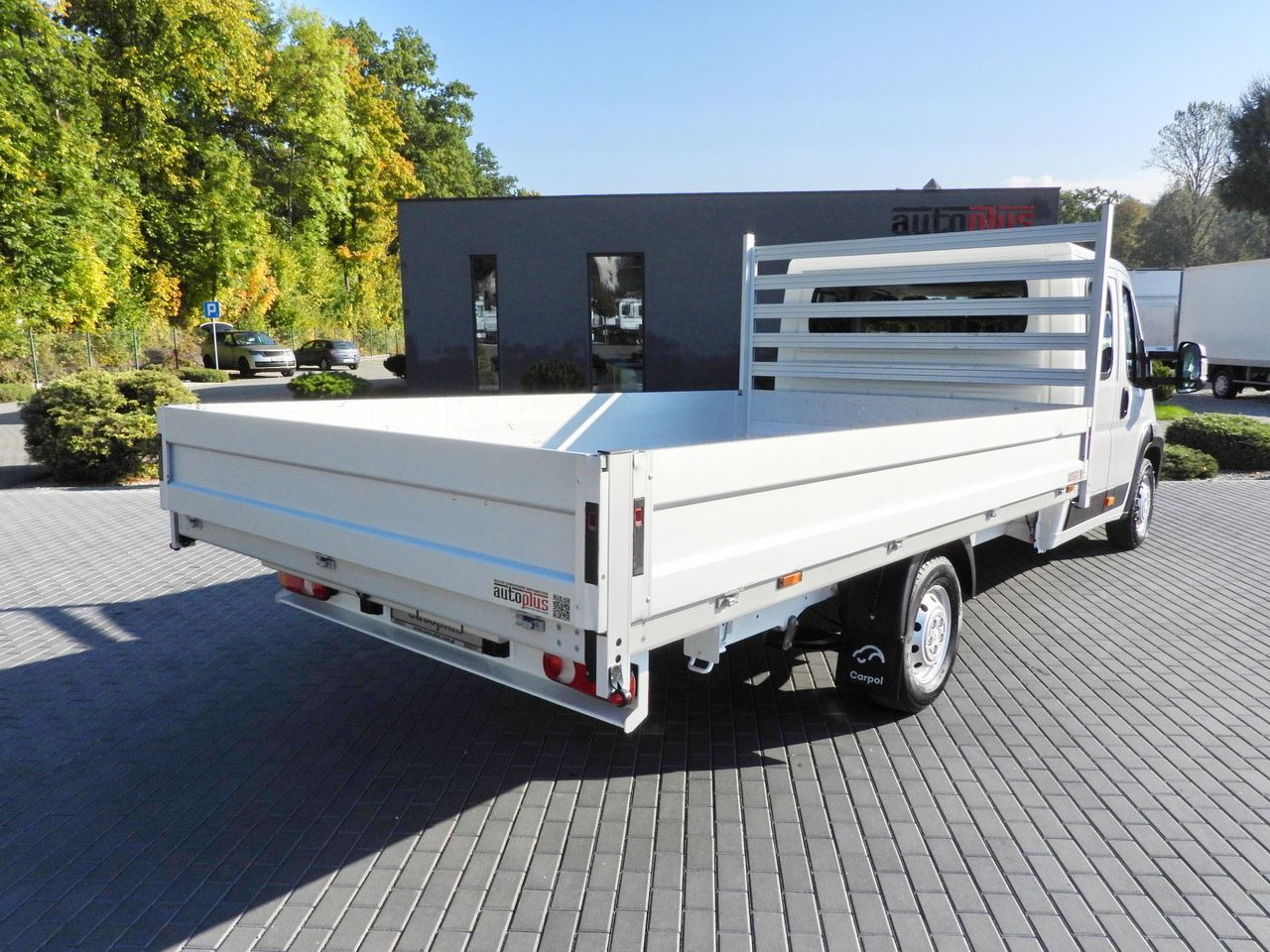 CITROEN JUMPER STAKE BODY DOUBLE CABIN DOKA 7 SEATS PNEUMATICS AIR CONDITIONING 140HP - Transportbil med flak: bild 3 CITROEN JUMPER STAKE BODY DOUBLE CABIN DOKA 7 SEATS PNEUMATICS AIR CONDITIONING 140HP - Transportbil med flak: bild 3