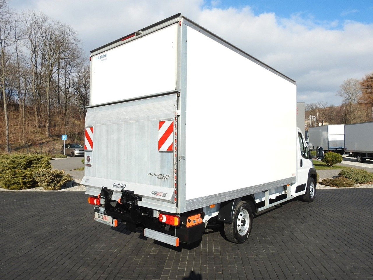 Fiat DUCATO KOFFER AUFZUG 8 PALETTEN TEMPOMAT NAVI - Volymskåp: bild 3 Fiat DUCATO KOFFER AUFZUG 8 PALETTEN TEMPOMAT NAVI - Volymskåp: bild 3