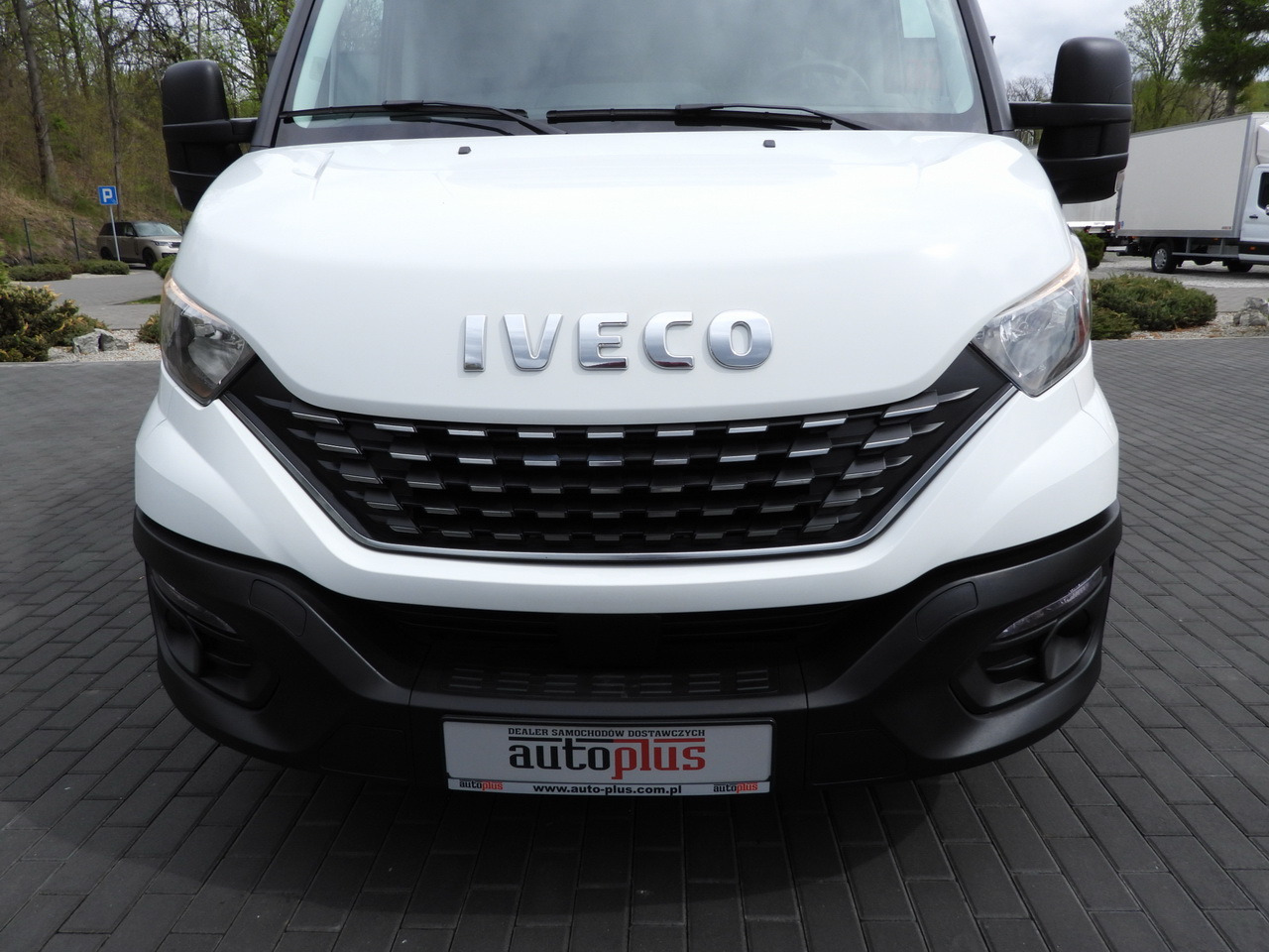 Kylbil IVECO DAILY 35S14 REFRIGERATOR VAN 0*C POWER SUPPLY 230V CRUISE CONTROL AUTOMATIC TRANSMISSION HI-MATIC AIR CONDITIONING  140HP: bild 21
