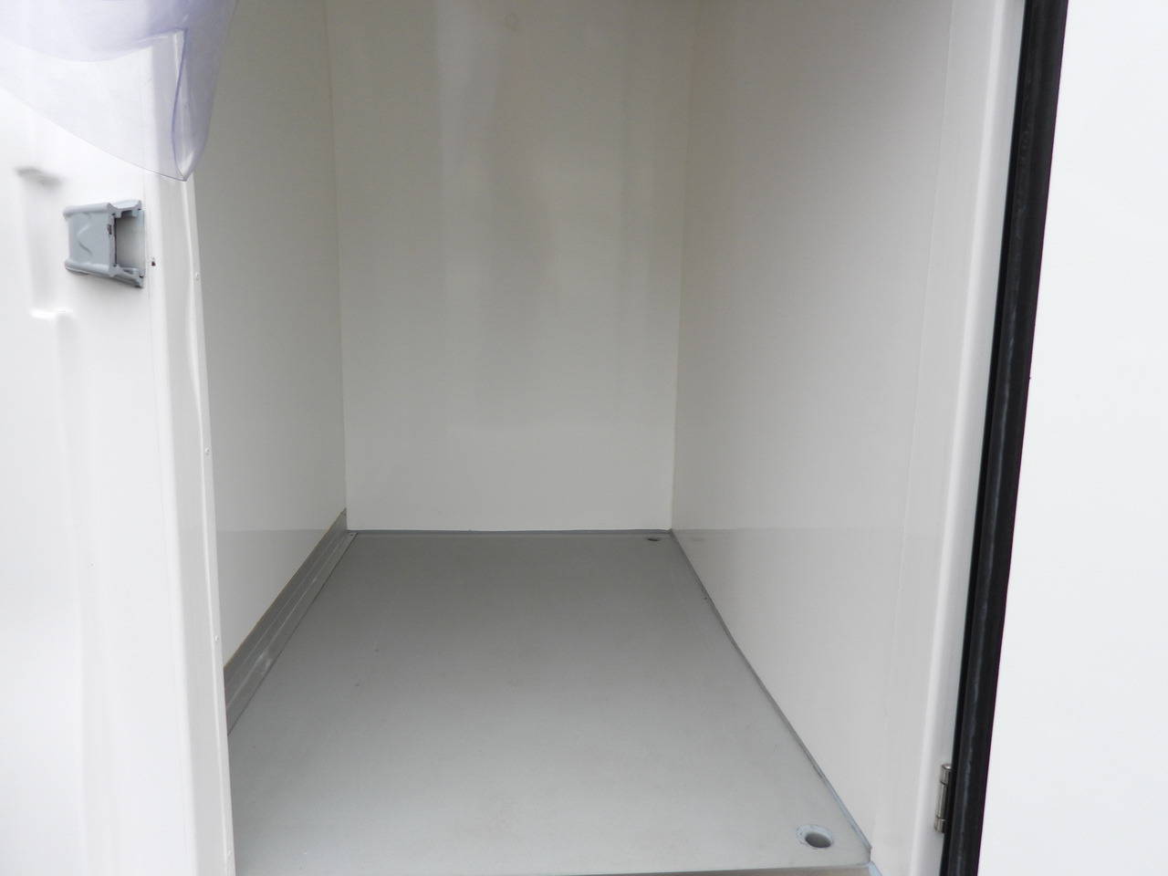 Kylbil IVECO DAILY 35S14 REFRIGERATOR VAN 0*C POWER SUPPLY 230V CRUISE CONTROL AUTOMATIC TRANSMISSION HI-MATIC AIR CONDITIONING  140HP: bild 27