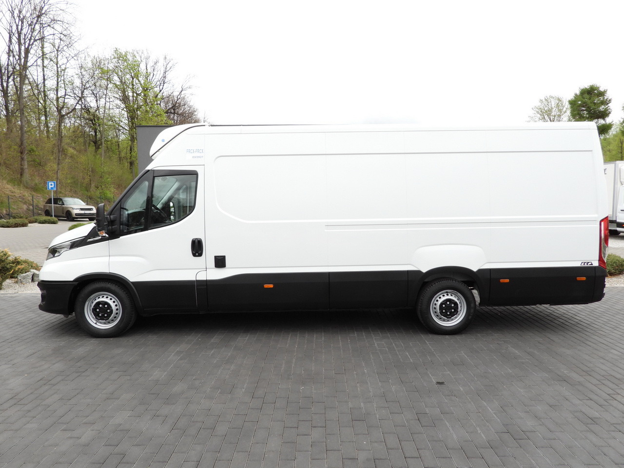 Kylbil IVECO DAILY 35S14 REFRIGERATOR VAN 0*C POWER SUPPLY 230V CRUISE CONTROL AUTOMATIC TRANSMISSION HI-MATIC AIR CONDITIONING  140HP: bild 9