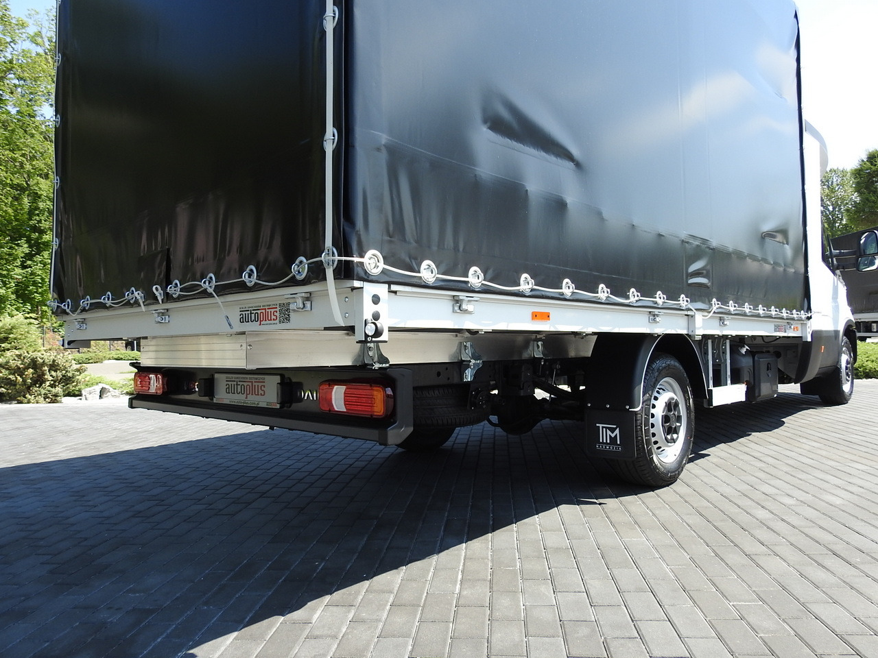 Ny Transportbil med kapell IVECO DAILY 35S18 NEW TARPAULIN 8 PALLETS CRUISE CONTROL NAVIGATION LED LIGHTS AUTOMATIC TRANSMISSION HI-MATIC MANUFACTURERS WARRANTY  180HP: bild 29