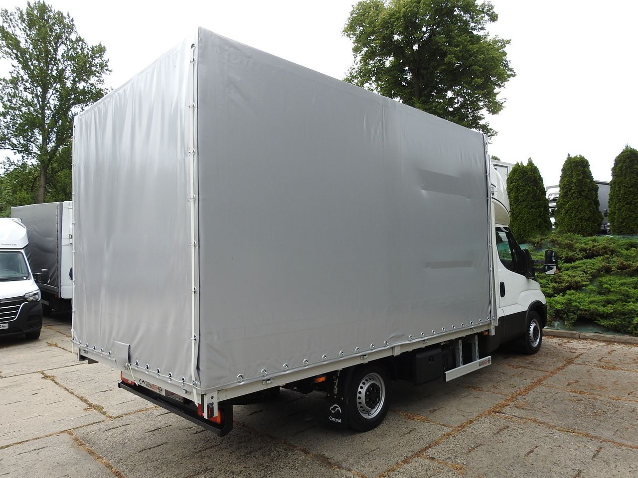 Leasa IVECO DAILY 35S18 NEW TARPAULIN WEBASTO CRUISE CONTROL AIR CONDITIONING 180HP IVECO DAILY 35S18 NEW TARPAULIN WEBASTO CRUISE CONTROL AIR CONDITIONING 180HP: bild 13