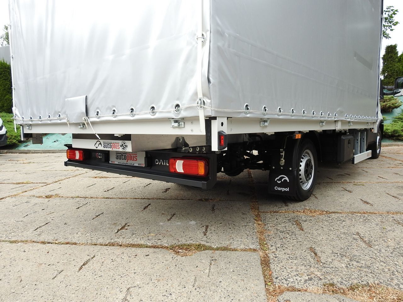 Leasa IVECO DAILY 35S18 NEW TARPAULIN WEBASTO CRUISE CONTROL AIR CONDITIONING 180HP IVECO DAILY 35S18 NEW TARPAULIN WEBASTO CRUISE CONTROL AIR CONDITIONING 180HP: bild 26