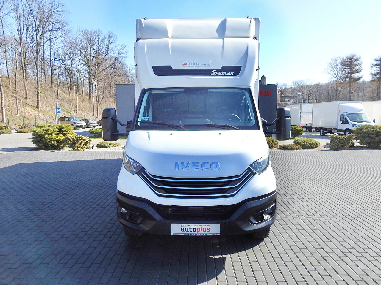 IVECO DAILY 70C18 BOX LIFT 14 PALLETS WEBASTO CRUISE CONTROL NAVIGATION LED LIGHTS TWIN WHEELS AIR CONDITIONING 180HP - Volymskåp: bild 5 IVECO DAILY 70C18 BOX LIFT 14 PALLETS WEBASTO CRUISE CONTROL NAVIGATION LED LIGHTS TWIN WHEELS AIR CONDITIONING 180HP - Volymskåp: bild 5
