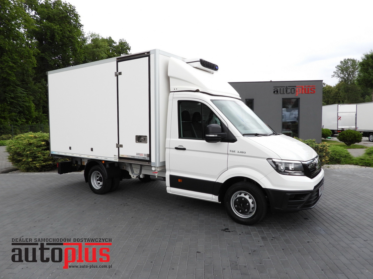 MAN TGE 3.180 REGRIGERATOR BOX 0*C CRUISE CONTROL TWIN WHEELS AIR CONDITIONING 180HP - Kylbil: bild 1 MAN TGE 3.180 REGRIGERATOR BOX 0*C CRUISE CONTROL TWIN WHEELS AIR CONDITIONING 180HP - Kylbil: bild 1