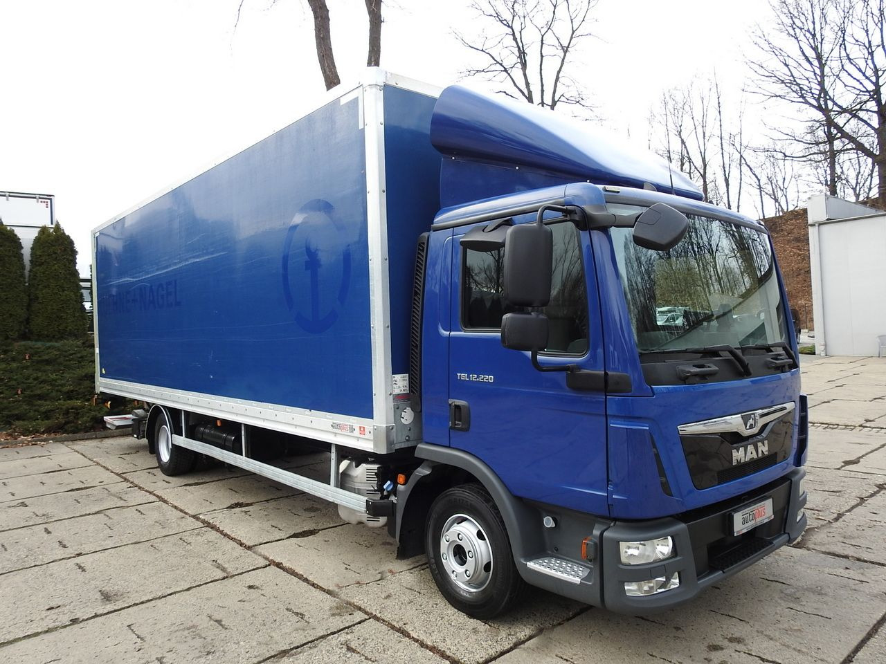 MAN TGL 12.220 BOX LIFT 18 PALLETS CRUISE CONTROLAIR CONDITIONING PNEUMATICS AUTOMATIC TWIN WHEELS 220HP - Volymskåp: bild 4 MAN TGL 12.220 BOX LIFT 18 PALLETS CRUISE CONTROLAIR CONDITIONING PNEUMATICS AUTOMATIC TWIN WHEELS 220HP - Volymskåp: bild 4