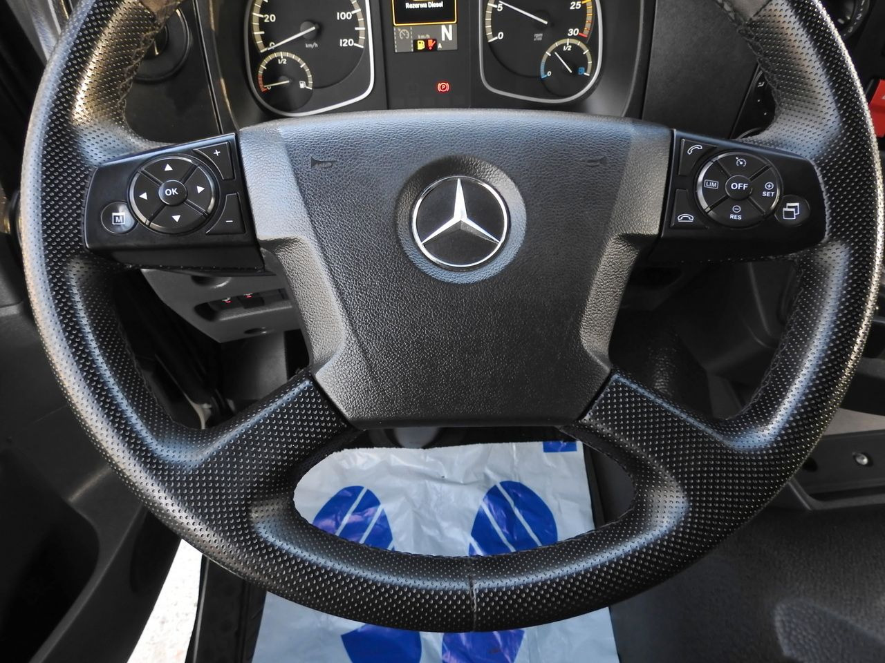 Kylbil lastbil MERCEDES ATEGO 12.24 REGRIGERATOR BOX -10*C LIFT 16 PALLETS HEATING FUNCTION WEBASTO CRUISE CONTROL PNEUMATICS AIR CONDITIONING  240HP: bild 48