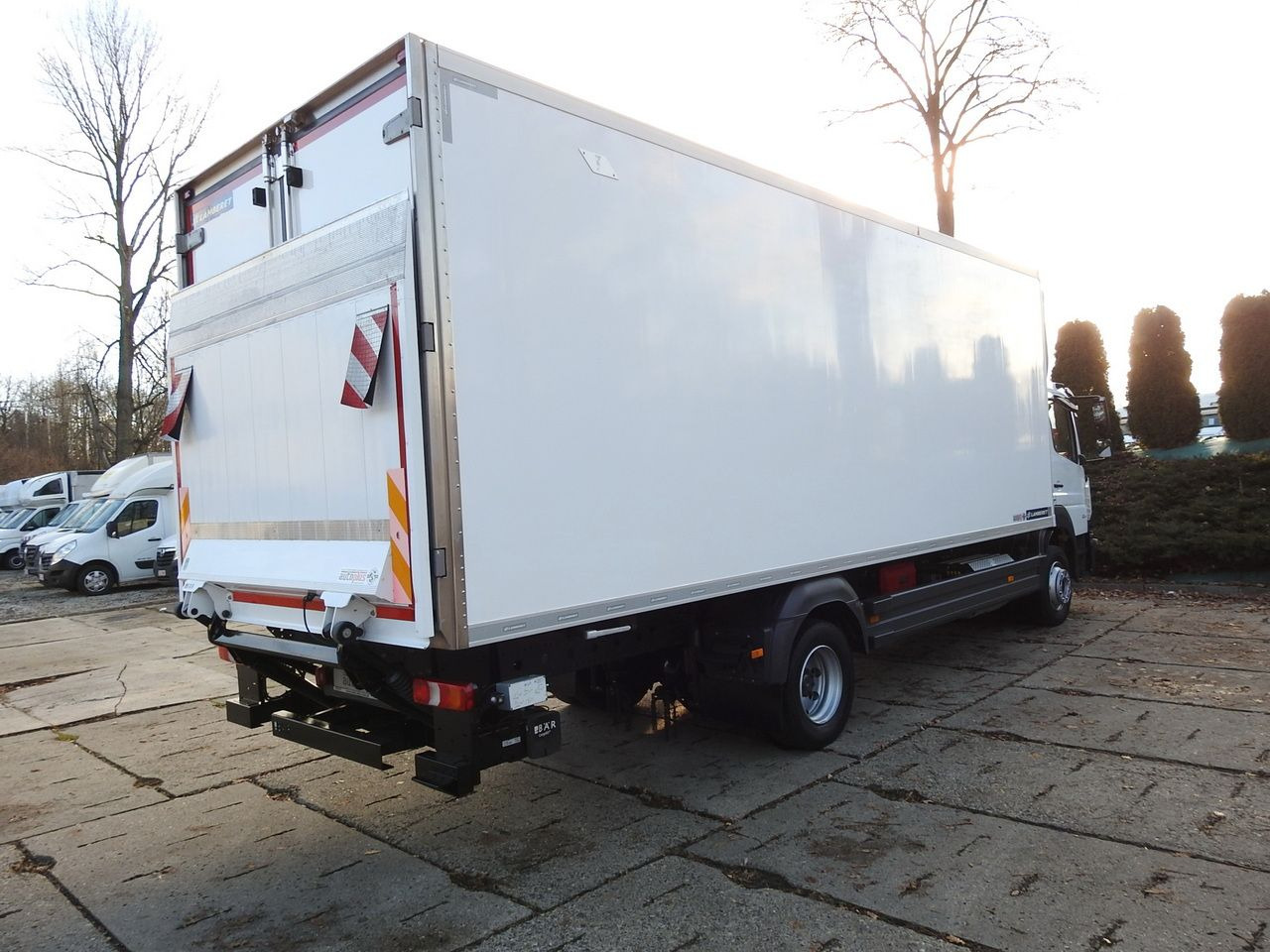 Kylbil lastbil MERCEDES ATEGO 12.24 REGRIGERATOR BOX -10*C LIFT 16 PALLETS HEATING FUNCTION WEBASTO CRUISE CONTROL PNEUMATICS AIR CONDITIONING  240HP: bild 18