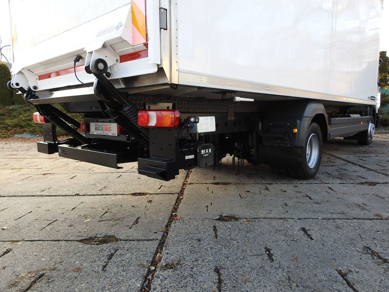 Kylbil lastbil MERCEDES ATEGO 12.24 REGRIGERATOR BOX -10*C LIFT 16 PALLETS HEATING FUNCTION WEBASTO CRUISE CONTROL PNEUMATICS AIR CONDITIONING  240HP: bild 38