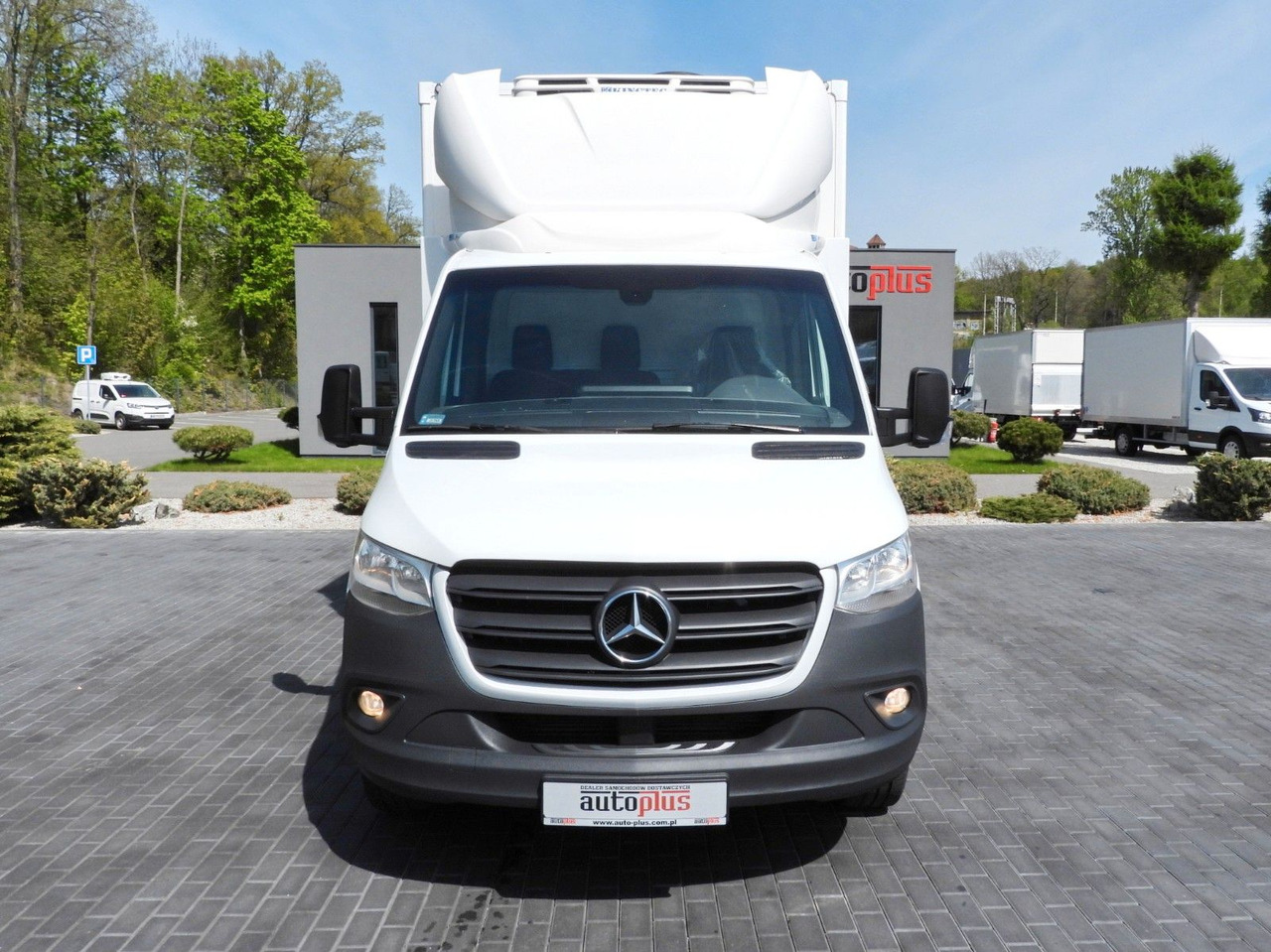 Mercedes-Benz SPRINTER 316 KÜHLKOFFER 0*C AUFZUG 8 PALETTEN - Kylbil: bild 5 Mercedes-Benz SPRINTER 316 KÜHLKOFFER 0*C AUFZUG 8 PALETTEN - Kylbil: bild 5