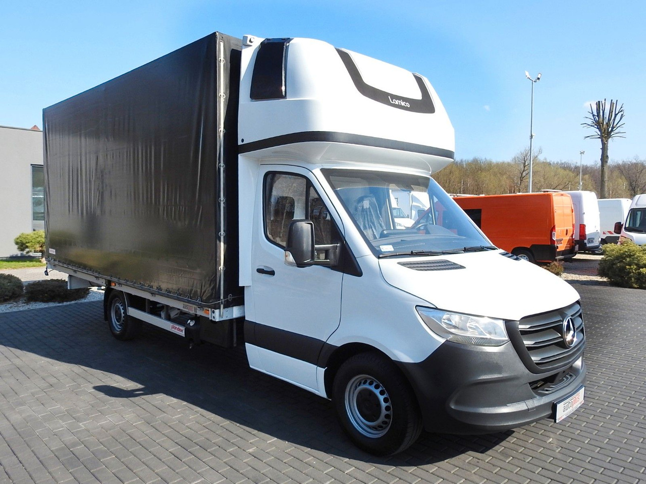 Mercedes-Benz SPRINTER PRITSCHE PLANE 10 PALETTEN KLIMAANLAGE - Transportbil med kapell: bild 4 Mercedes-Benz SPRINTER PRITSCHE PLANE 10 PALETTEN KLIMAANLAGE - Transportbil med kapell: bild 4
