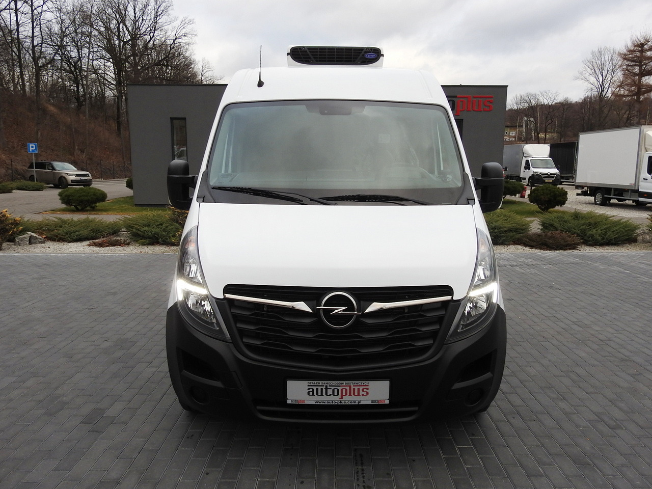 OPEL MOVANO REFRIGERATOR VAN 0*C CRUISE CONTROL NAVIGATION AIR CONDITIONING LED LIGHTS 150HP - Kylbil: bild 5 OPEL MOVANO REFRIGERATOR VAN 0*C CRUISE CONTROL NAVIGATION AIR CONDITIONING LED LIGHTS 150HP - Kylbil: bild 5