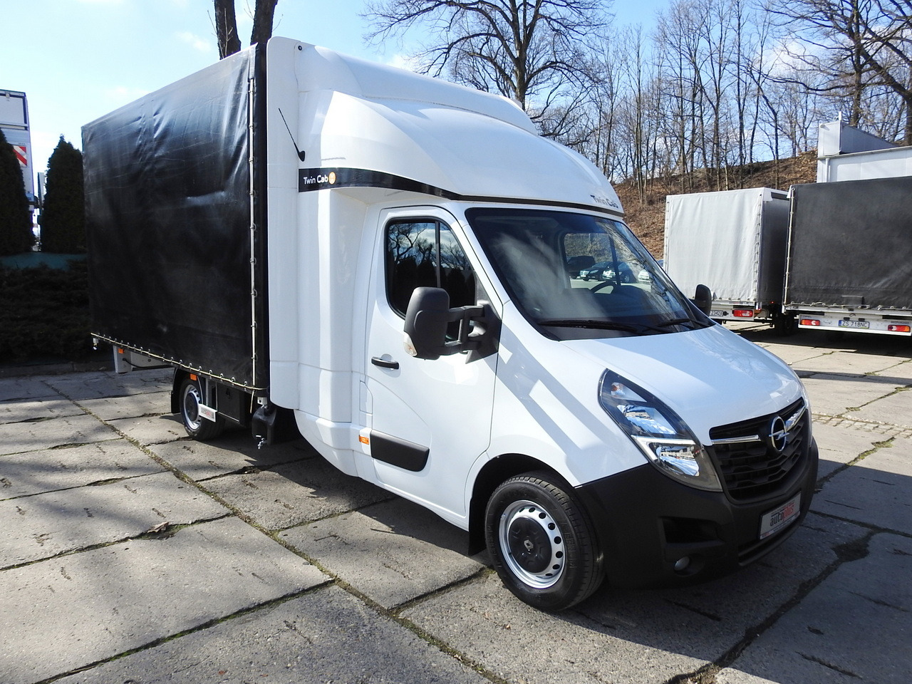 OPEL MOVANO TARPAULIN 10 PALLETS WEBASTO CRUISE CONTROL AIR CONDITIONING LED LIGHTS PNEUMATICS 165HP - Transportbil med kapell: bild 4 OPEL MOVANO TARPAULIN 10 PALLETS WEBASTO CRUISE CONTROL AIR CONDITIONING LED LIGHTS PNEUMATICS 165HP - Transportbil med kapell: bild 4