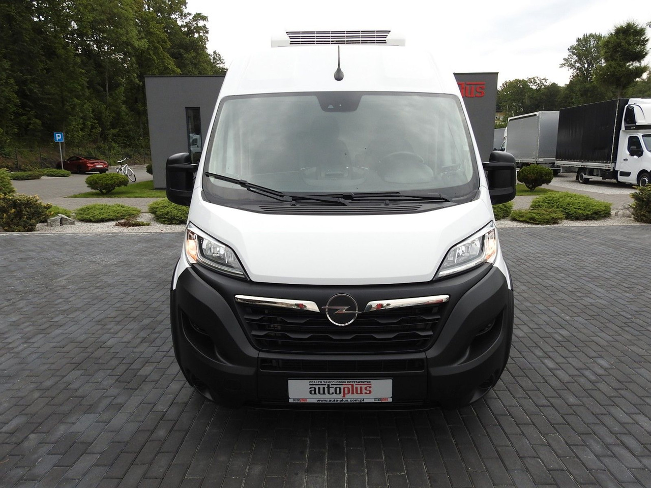 Opel MOVANO KÜHLKASTENWAGEN 0*C HEIZFUNKTION Opel MOVANO KÜHLKASTENWAGEN 0*C HEIZFUNKTION - Kylbil: bild 5 Opel MOVANO KÜHLKASTENWAGEN 0*C HEIZFUNKTION Opel MOVANO KÜHLKASTENWAGEN 0*C HEIZFUNKTION - Kylbil: bild 5