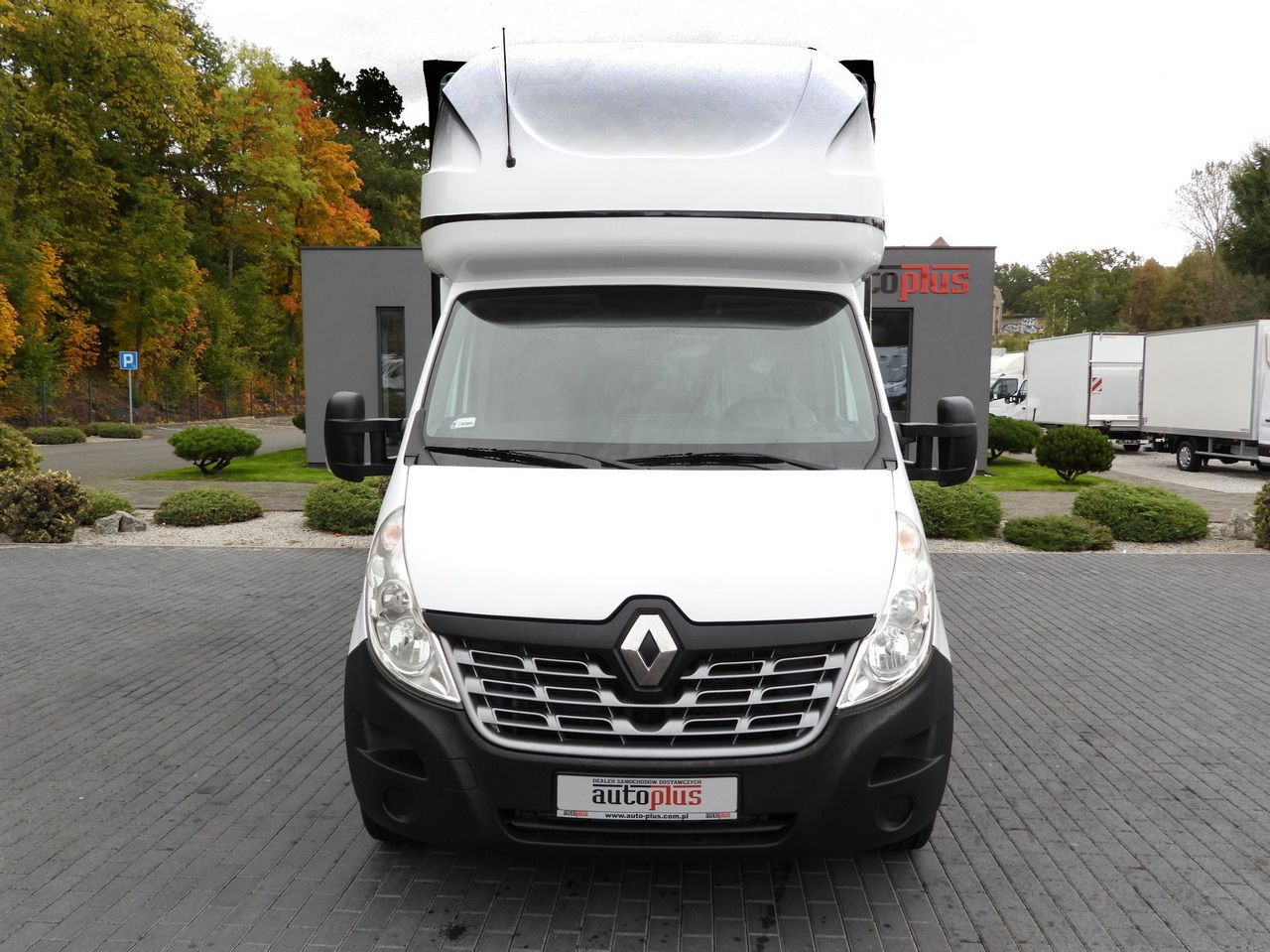RENAULT MASTER TARPAULIN 10 PALLETS WEBASTO CRUISE CONTROL AIR CONDITIONING 170HP - Transportbil med kapell: bild 5 RENAULT MASTER TARPAULIN 10 PALLETS WEBASTO CRUISE CONTROL AIR CONDITIONING 170HP - Transportbil med kapell: bild 5