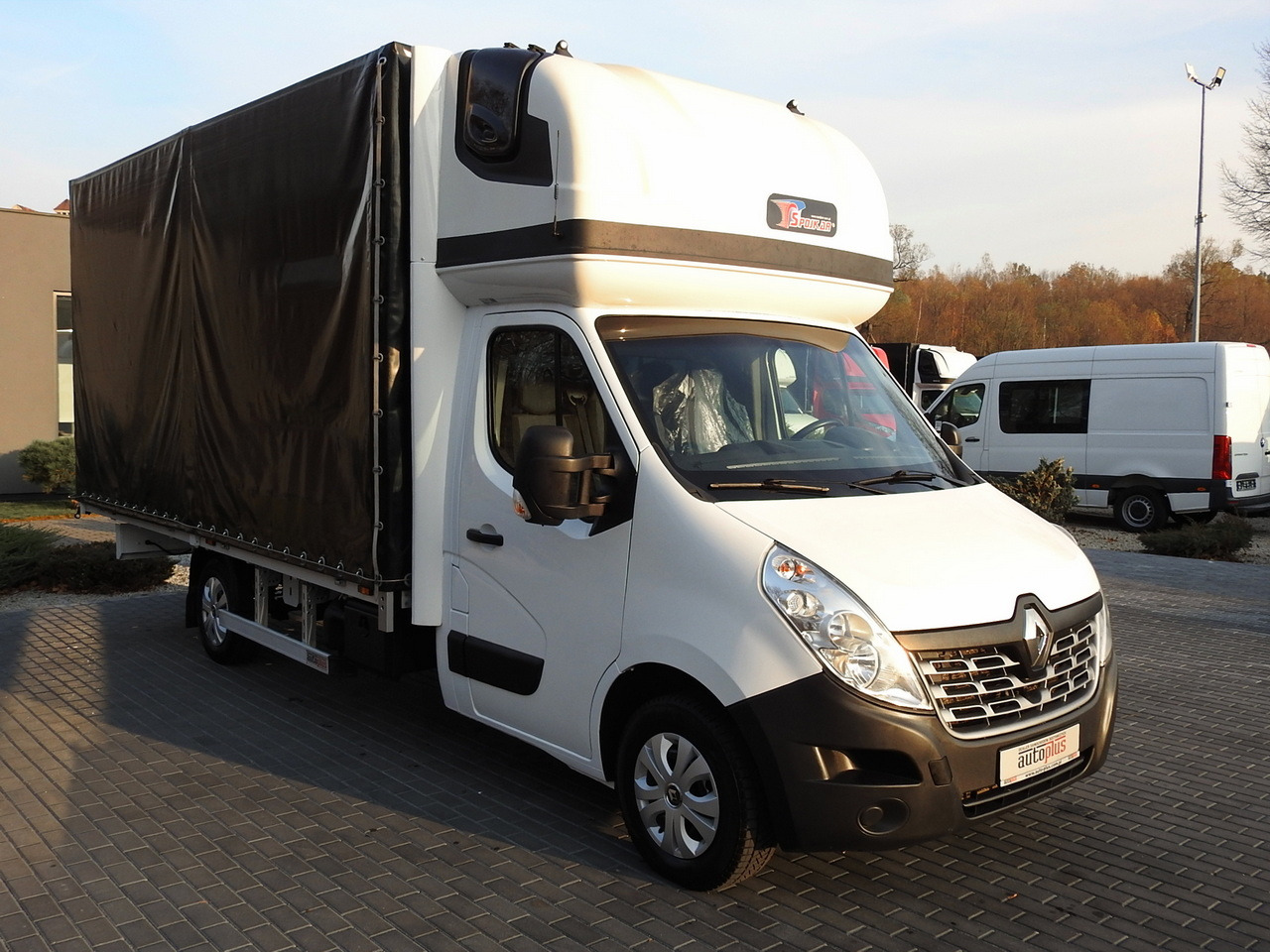 RENAULT MASTER TARPAULIN 10 PALLETS WEBASTO CRUISE CONTROL AIR CONDITIONING PNEUMATICS 170HP - Transportbil med kapell: bild 4 RENAULT MASTER TARPAULIN 10 PALLETS WEBASTO CRUISE CONTROL AIR CONDITIONING PNEUMATICS 170HP - Transportbil med kapell: bild 4