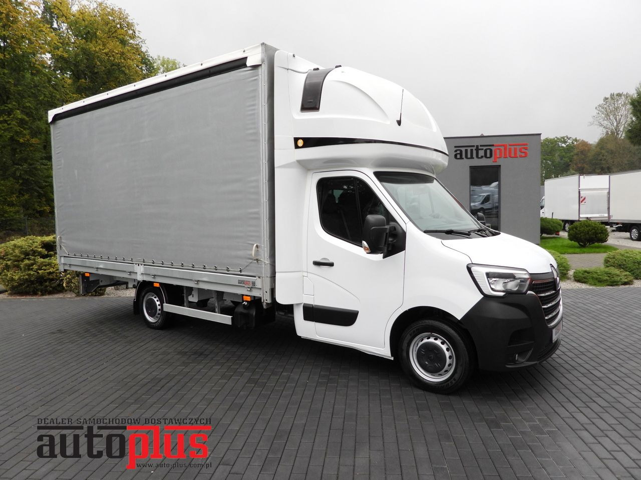 RENAULT MASTER TARPAULIN 12 PALLETS WEBASTO CRUISE CONTROL NAVIGATION LED LIGHTS PNEUMATICS AIR CONDITIONING 165HP - Transportbil med kapell: bild 1 RENAULT MASTER TARPAULIN 12 PALLETS WEBASTO CRUISE CONTROL NAVIGATION LED LIGHTS PNEUMATICS AIR CONDITIONING 165HP - Transportbil med kapell: bild 1
