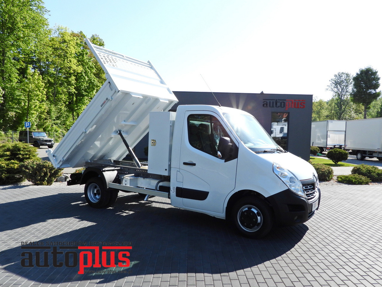 RENAULT MASTER TIPPER CRUISE CONTROL TWIN WHEELS AIR CONDITIONING  145HP - Transportbil med tippflak: bild 1 RENAULT MASTER TIPPER CRUISE CONTROL TWIN WHEELS AIR CONDITIONING  145HP - Transportbil med tippflak: bild 1