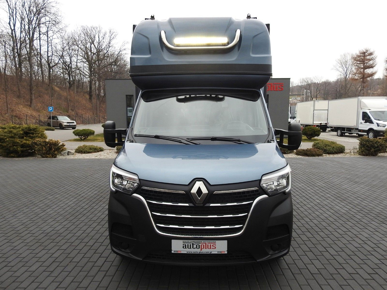 Renault MASTER PRITSCHE PLANE 10 PALETTEN WEBASTO - Transportbil med kapell: bild 5 Renault MASTER PRITSCHE PLANE 10 PALETTEN WEBASTO - Transportbil med kapell: bild 5