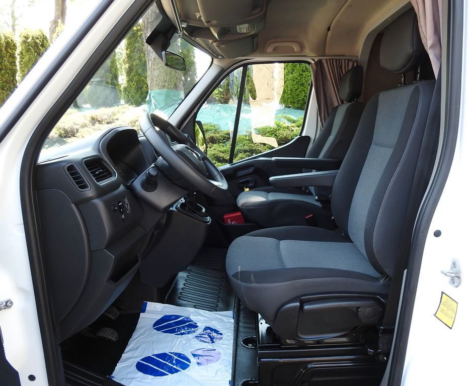 Transportbil med kapell, Dubbelhytt transportbil Renault MASTER PRITSCHE PLANE 8 PALETTEN WEBASTO A/C: bild 22
