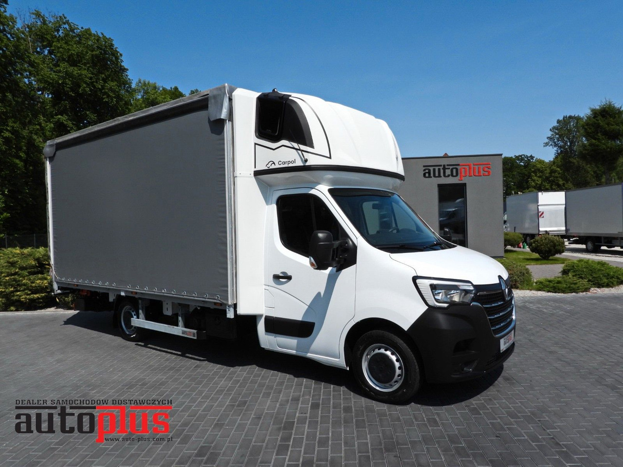 Renault MASTER PRITSCHE PLANE AUFZUG 10 PALETTEN WEBAST - Transportbil med kapell: bild 1 Renault MASTER PRITSCHE PLANE AUFZUG 10 PALETTEN WEBAST - Transportbil med kapell: bild 1