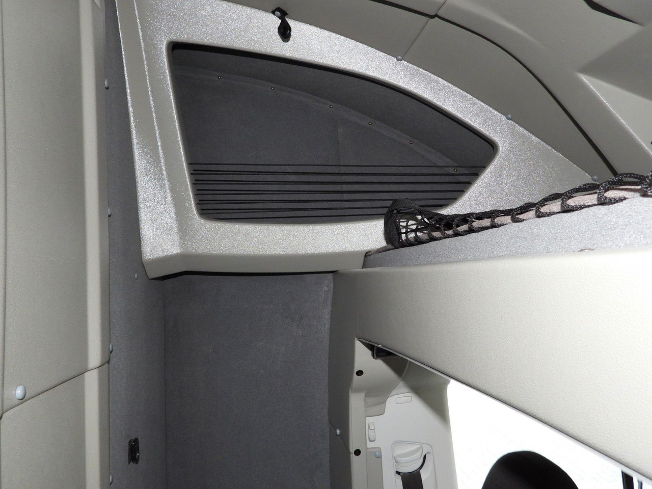Transportbil med kapell Volkswagen CRAFTER  PRITSCHE PLANE 10 PALETTEN WEBASTO: bild 29