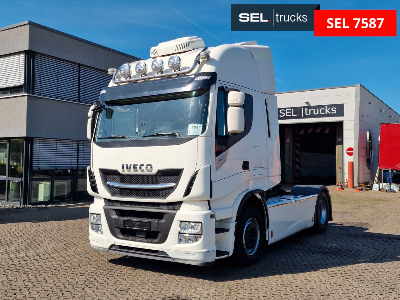 Iveco Stralis 480 / ZF Intarder / Standklima - Dragbil: bild 1 Iveco Stralis 480 / ZF Intarder / Standklima - Dragbil: bild 1