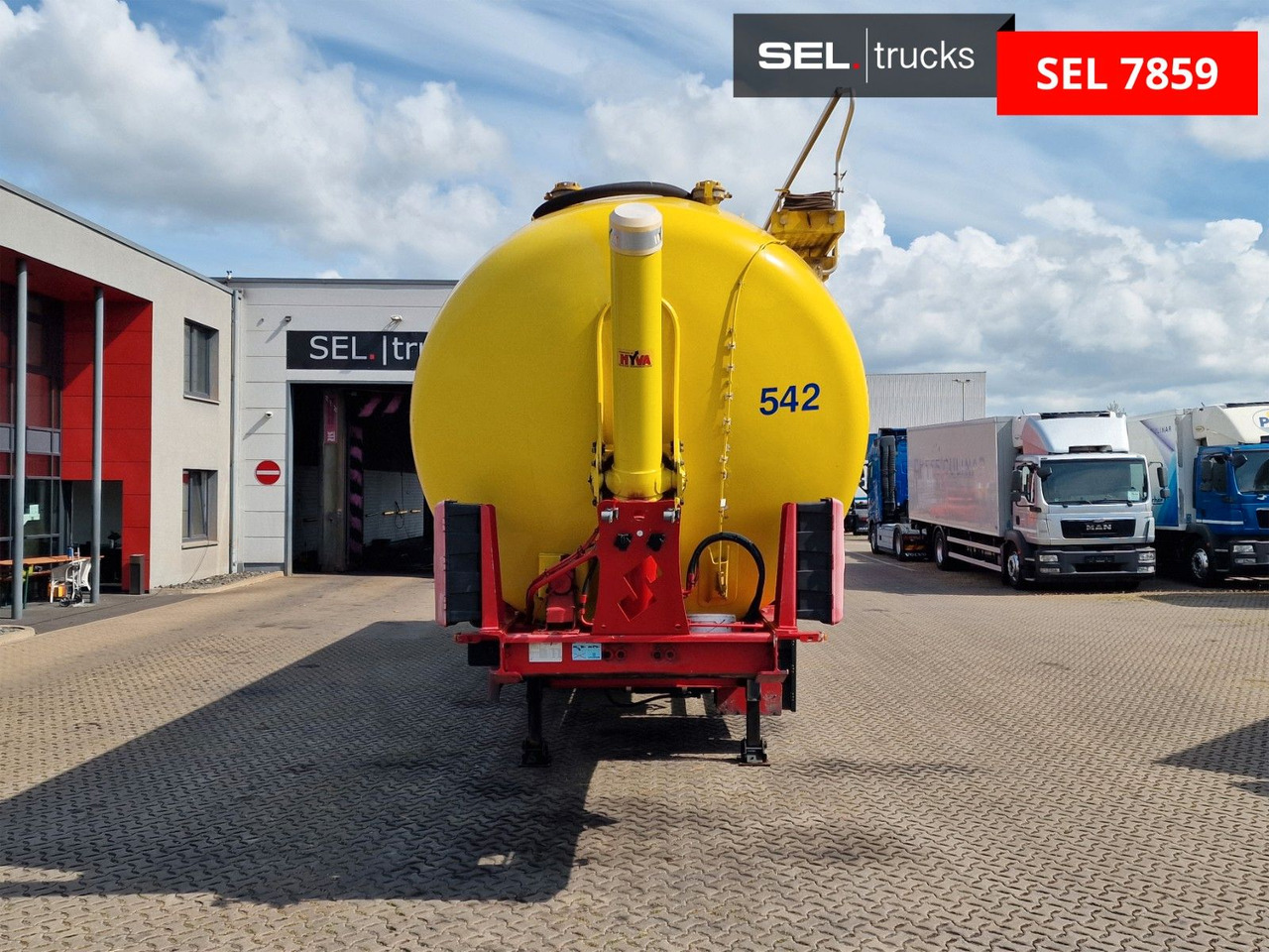 Spitzer SK 2766 CAL GGVS / Kippsilo / 66m3 / ADR AT - Bulktrailer: bild 2 Spitzer SK 2766 CAL GGVS / Kippsilo / 66m3 / ADR AT - Bulktrailer: bild 2