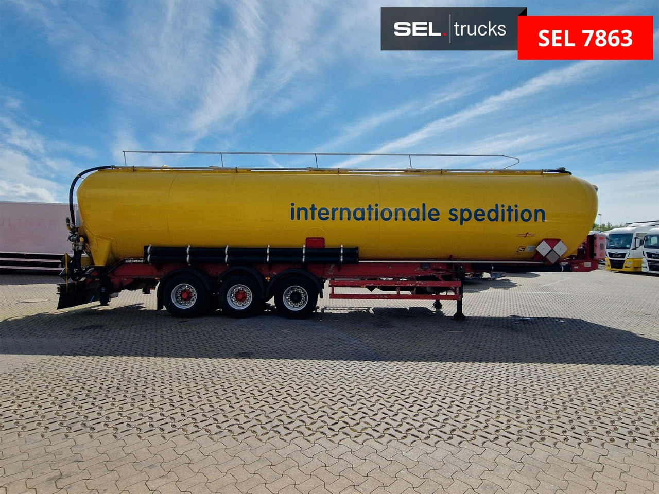 Spitzer SK2766 CAL GGVS / Kippsilo / 66m3 / ADR AT - Bulktrailer: bild 4 Spitzer SK2766 CAL GGVS / Kippsilo / 66m3 / ADR AT - Bulktrailer: bild 4