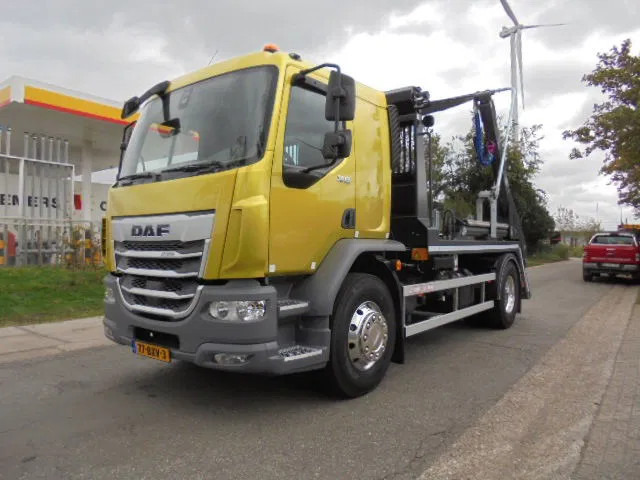 DAF XD XB 290 NIEUW MET FABRIEKS GARANTIE - Liftdumper lastbil: bild 1 DAF XD XB 290 NIEUW MET FABRIEKS GARANTIE - Liftdumper lastbil: bild 1