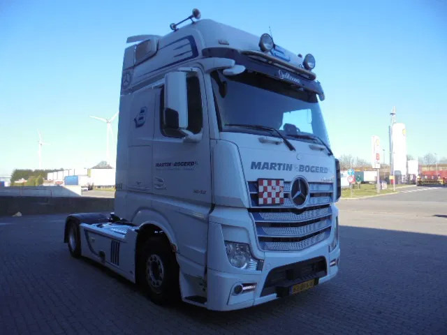 Mercedes-Benz Actros 1842 LS NL TRUCK - Dragbil: bild 3 Mercedes-Benz Actros 1842 LS NL TRUCK - Dragbil: bild 3