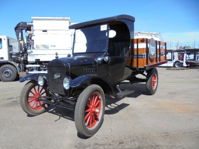 Ford MODEL TT TRUCK MODEL TT TRUCK FLATBED - Personbil: bild 1 Ford MODEL TT TRUCK MODEL TT TRUCK FLATBED - Personbil: bild 1