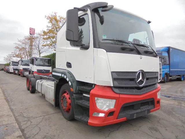 Mercedes-Benz Actros 2340 6X2 EUR 6 - Biltransportbil lastbil: bild 3 Mercedes-Benz Actros 2340 6X2 EUR 6 - Biltransportbil lastbil: bild 3
